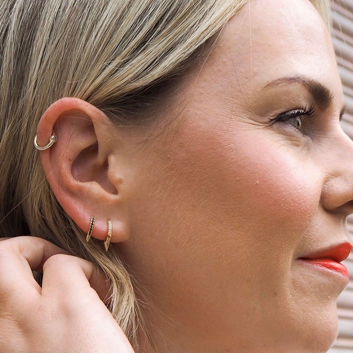 Picchi gold spike huggie hoop earring - Helix & Conch