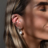 Stretta single white gold plated ear cuff