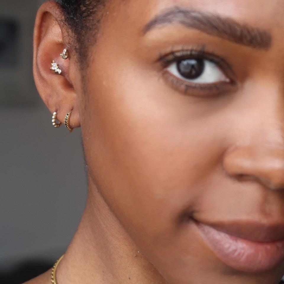 Etoile gold plated star tiny single huggie - Helix & Conch