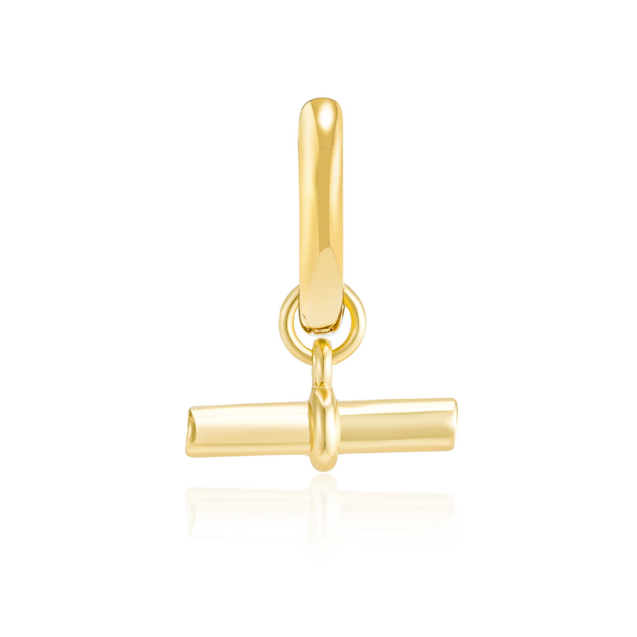 Kleio single yellow gold plated scroll charm
